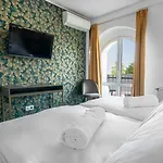Bed & Breakfast My